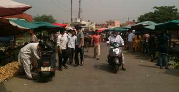 Sabzi Mandi on Sunday
